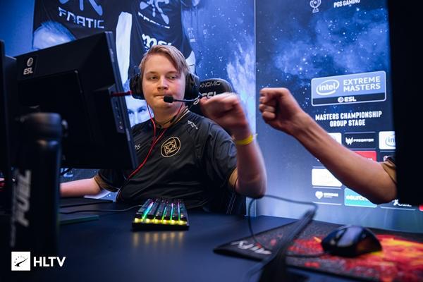 ropz ： “人们看着我像我是 s1mple 、 ZywOo 或 Donk ，但我不是”